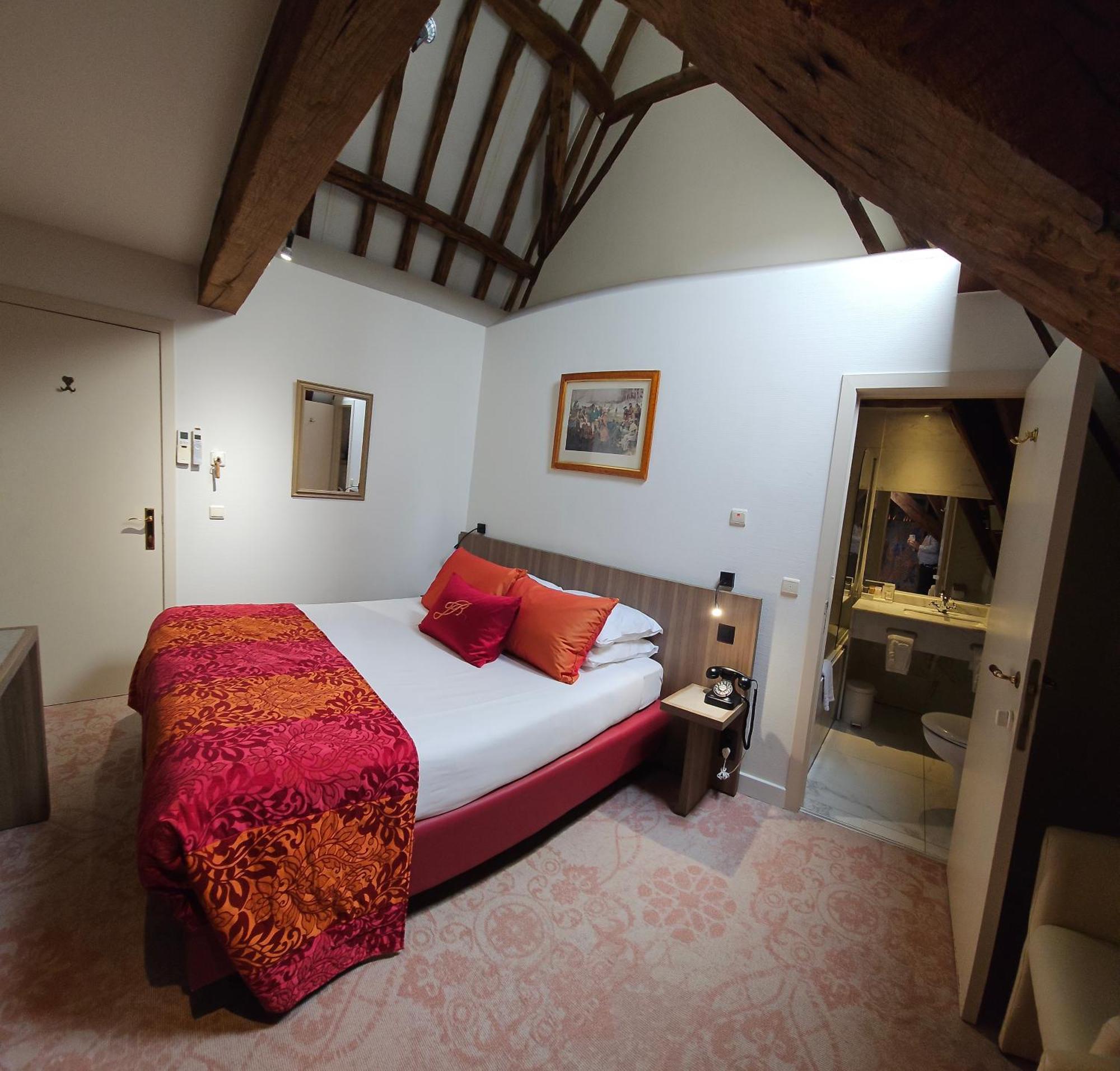 Jan Brito - Small Elegant Hotel Brugge