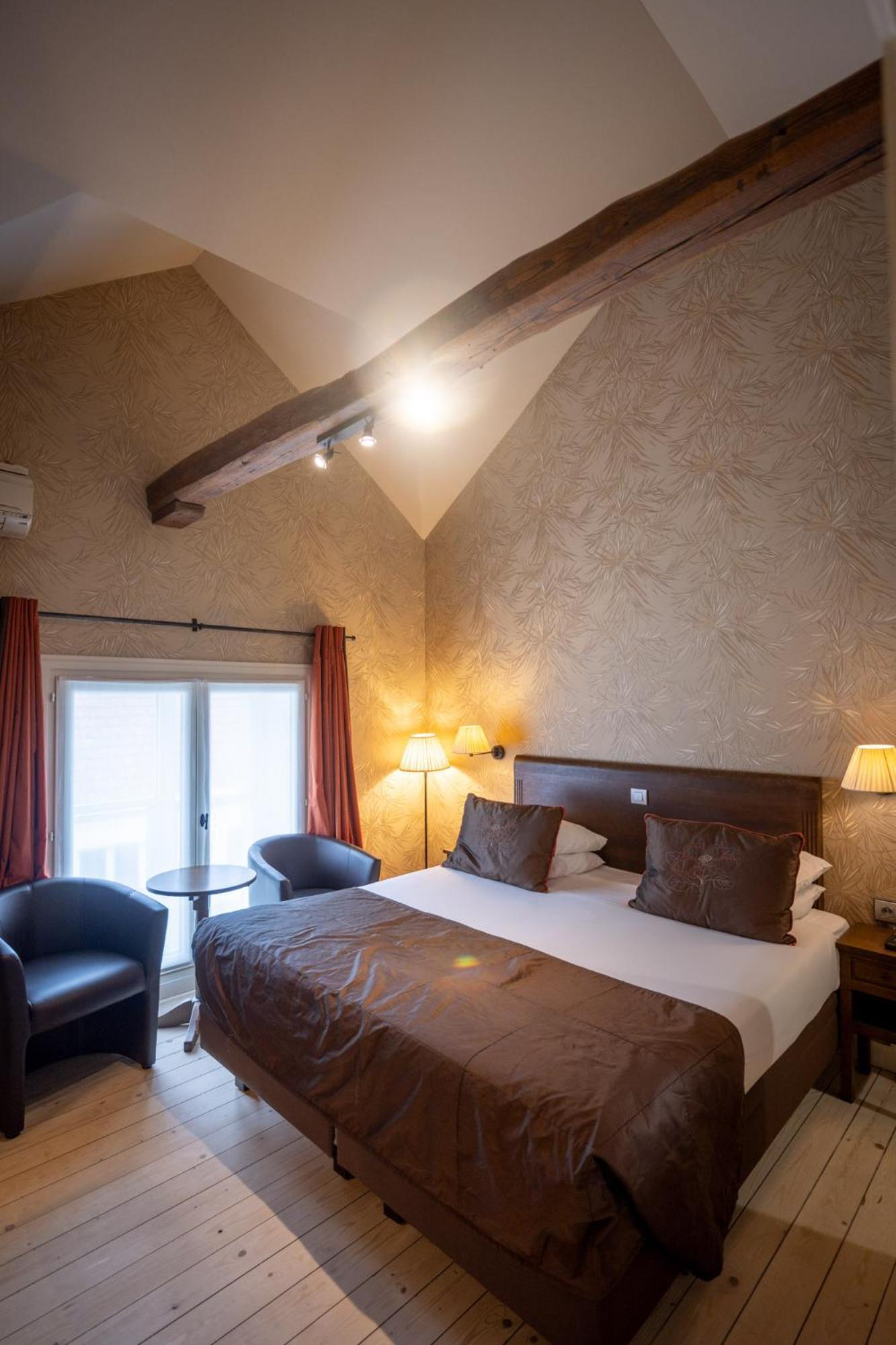 Jan Brito 4* Bruges